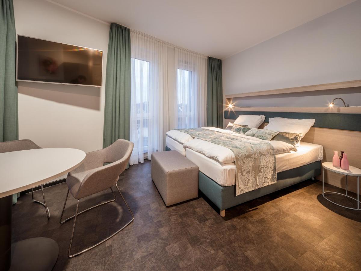 Rs-Hotel - Smart & Modern Hotel Apartments Brühl Dış mekan fotoğraf