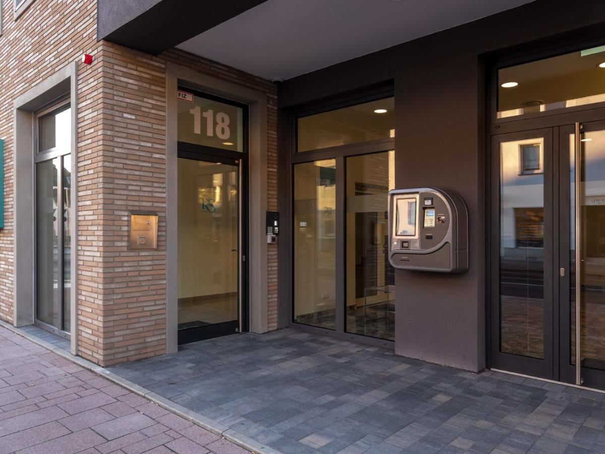 Rs-Hotel - Smart & Modern Hotel Apartments Brühl Dış mekan fotoğraf