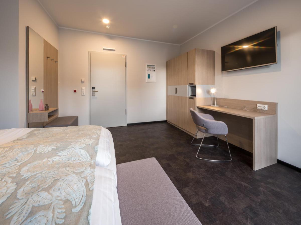 Rs-Hotel - Smart & Modern Hotel Apartments Brühl Dış mekan fotoğraf