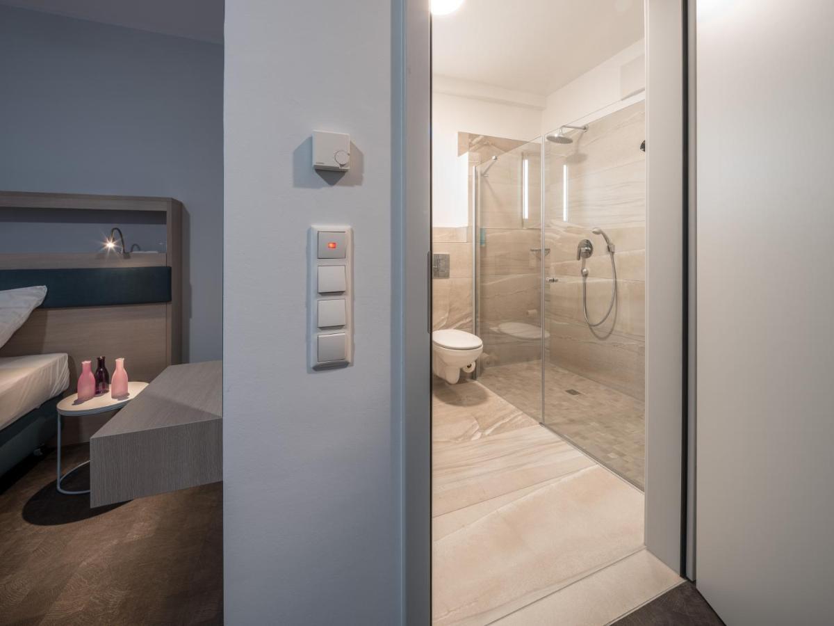 Rs-Hotel - Smart & Modern Hotel Apartments Brühl Dış mekan fotoğraf